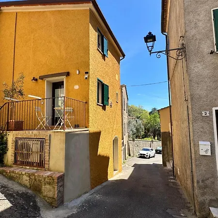 Casetta Del Sasso Nyaraló *